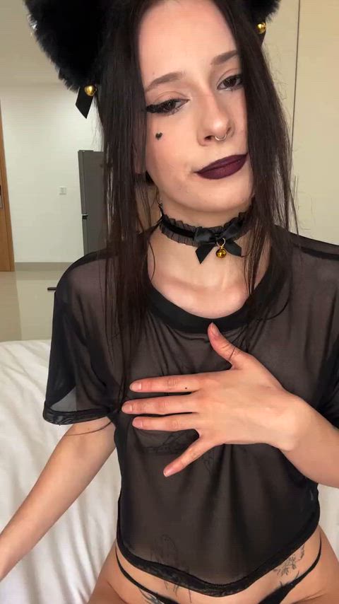I'm a little shy but I can be a good girl thumbnail