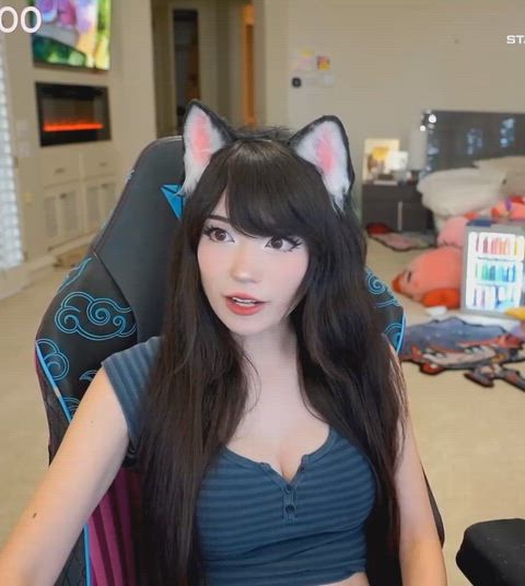 Catgirl Emiru