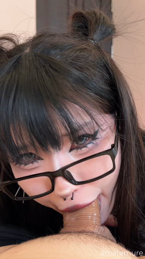 Did you order a sloppy deep blowjob from an asian girl ? 💦 - amatemure.com 💋 thumbnail