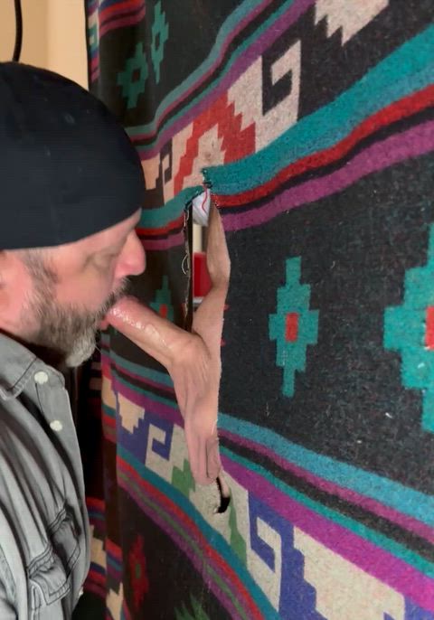 (48) Engaged ginger stud, has wanted my mouth for awhile. I wanted my throat around his thick breeder meat, something fierce. 25/5’6”/205/7”