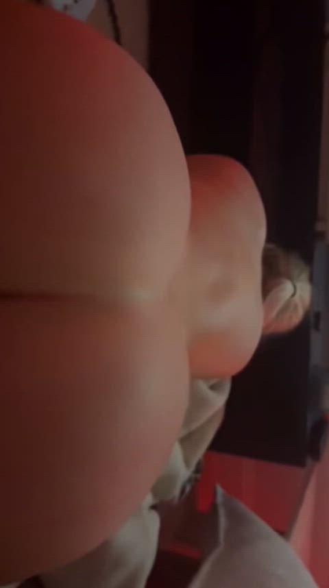 27 [F4M] #loop - kinky, curvy, blonde hotwife hosting NSA - looking for NOW