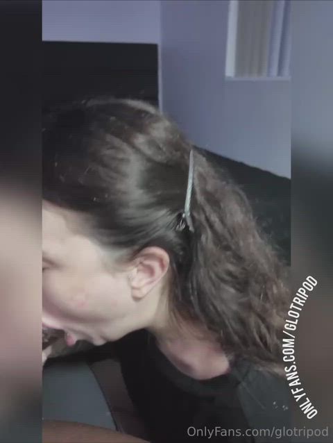 "BIANCA THROAT" video available in the Bianca Throat folder, which contains all her videos and is updated every two weeks with new videos. IF YOU ARE INTERESTED IN PURCHASING, WRITE TO ME!!!