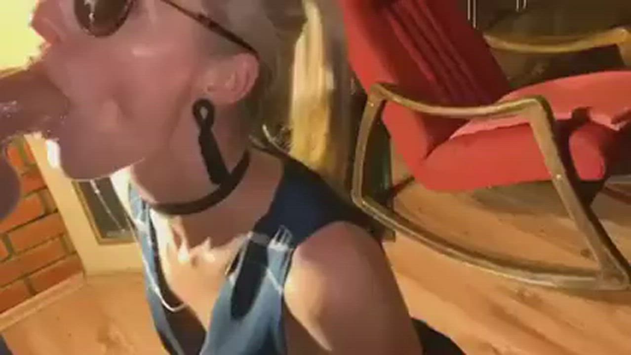 Sloppy blowjob from blonde slut
