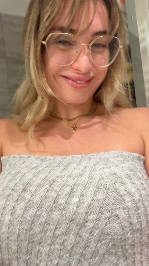 A tiny bounce… just for your eyes