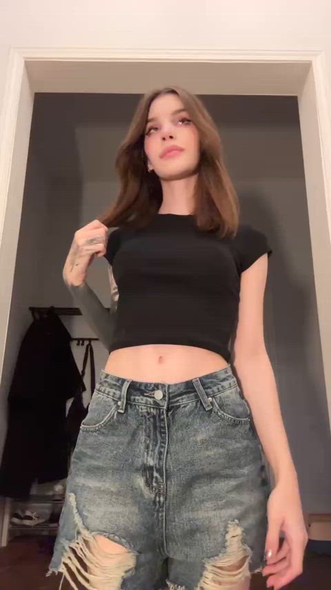 I let the glow stay close to my skin 🍁❤️