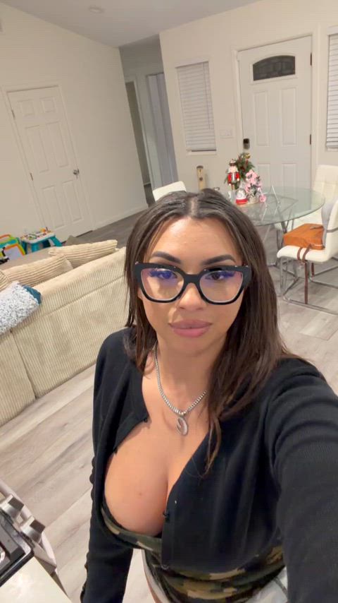 Do you prefer them young or MILF?