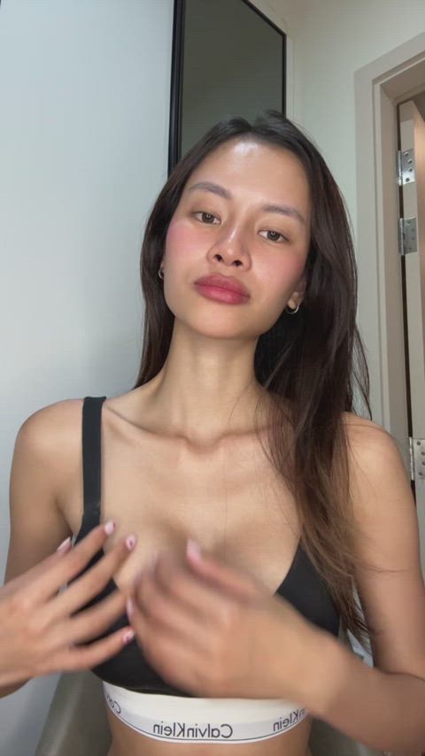 Big tits can be cute too, here's me proving it