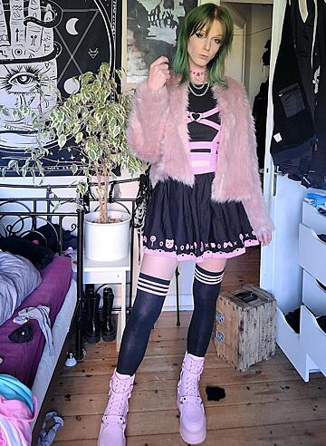 Amateur Crossdressing Girl Dick Goth Naked Sissy Skinny Spreading Trans girls Porn image by jaysea54