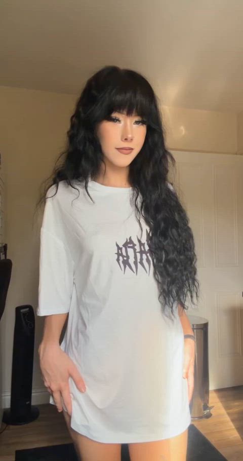 OnlyFans Teen Tits Porn GIF by saphizox