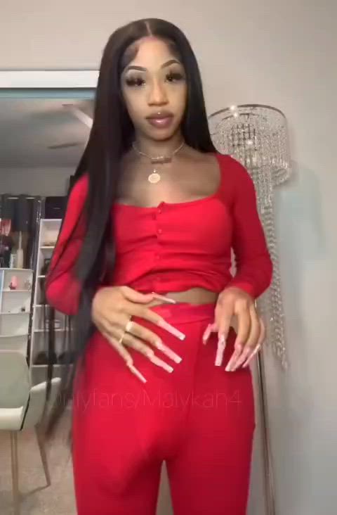 Heavy girl cock