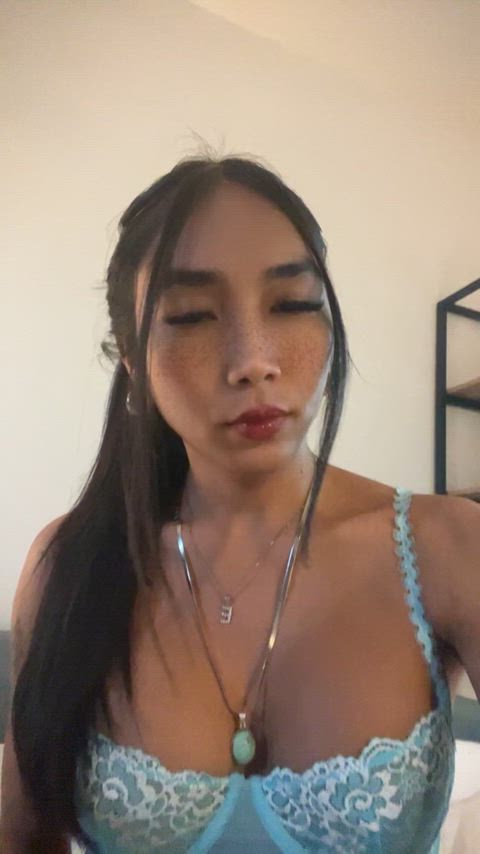 are u blocking me if l sent you vids like this