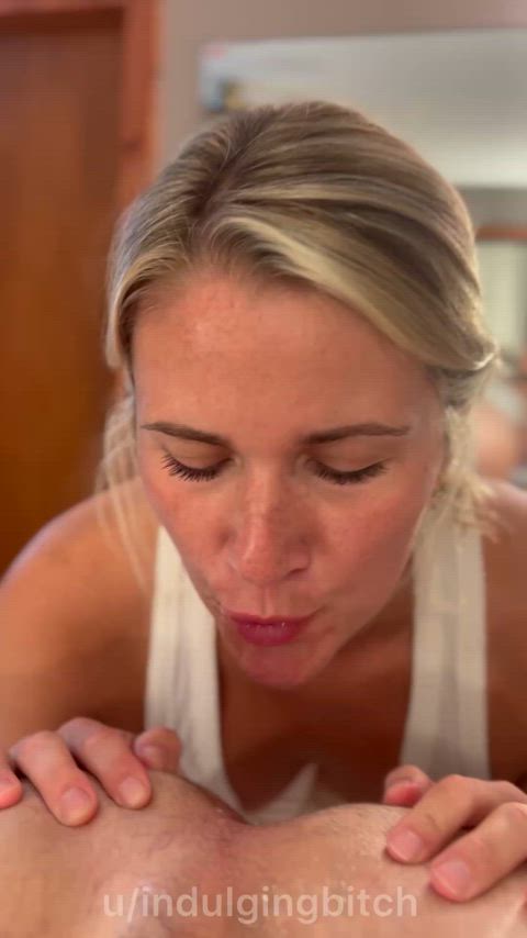 Fixated on pleasing hubbys asshole