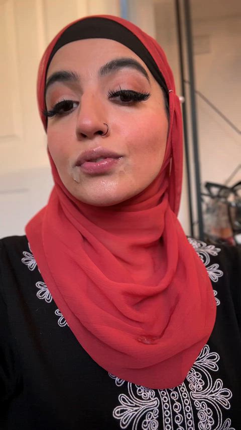 Aaliyah Yasin Blowjob British Cum Cum In Mouth Hijab Muslim Pakistani