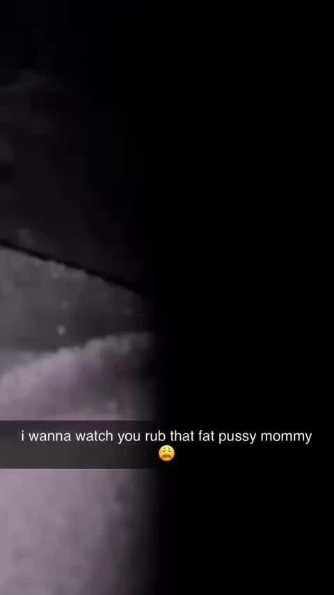 you walk in on me jerking off, wyd?