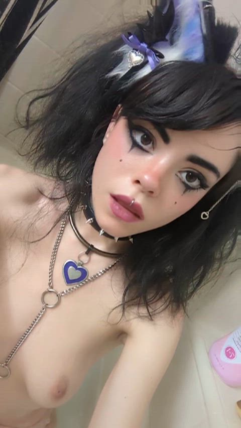 Your degrading and harsh words turn me on so much...