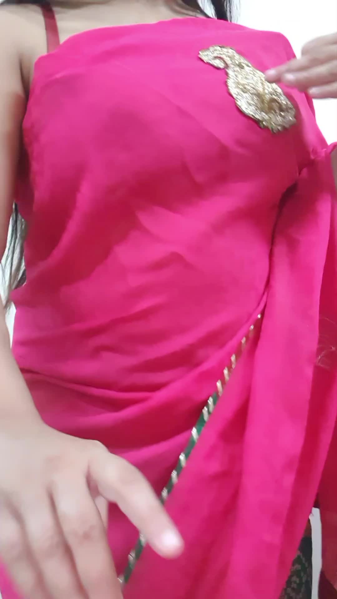 inally, the saree tease is here.. let me know all your dirty thoughts..