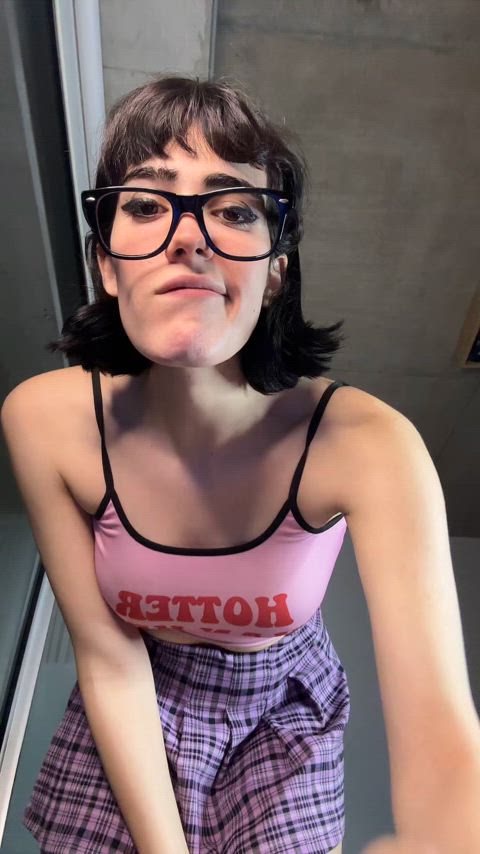 thinking about filling a hole right now >.<