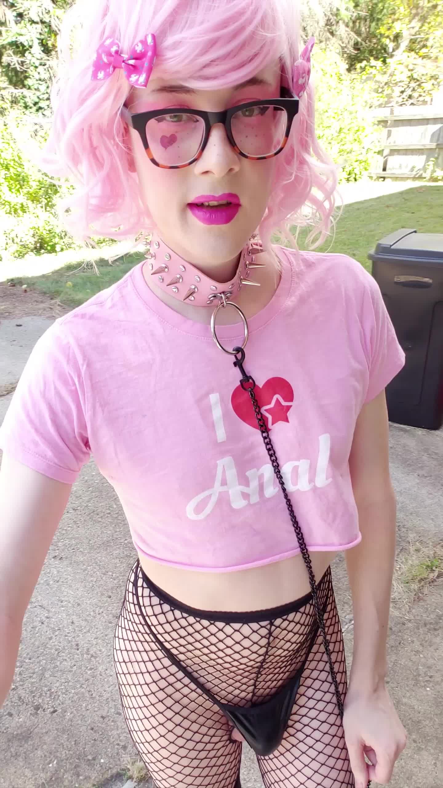Hello i'm here for the house party?