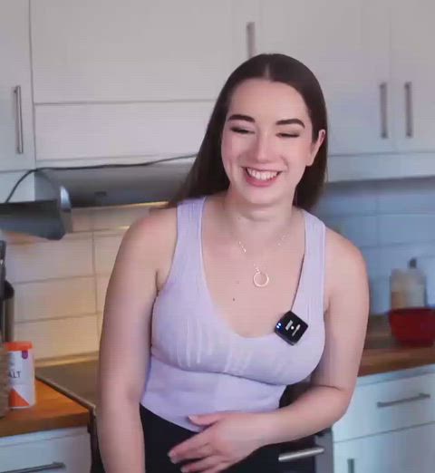 MissMikkaa bouncy