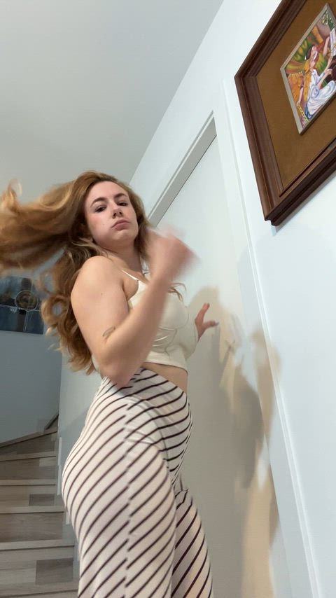 My little pawg in these stripped ones