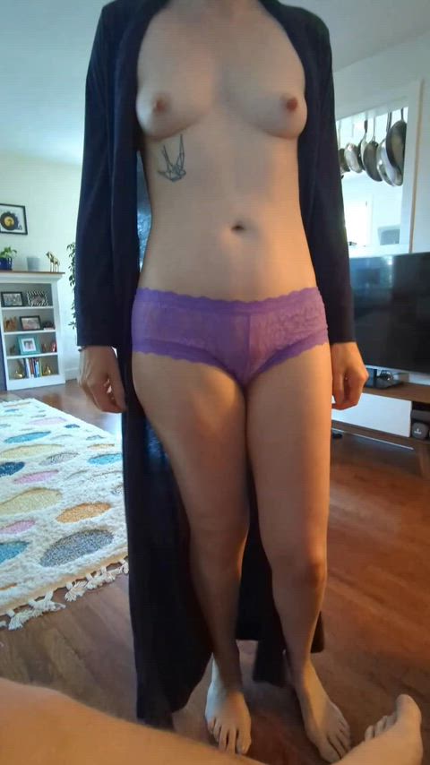 Tada...the boobies and erasernips