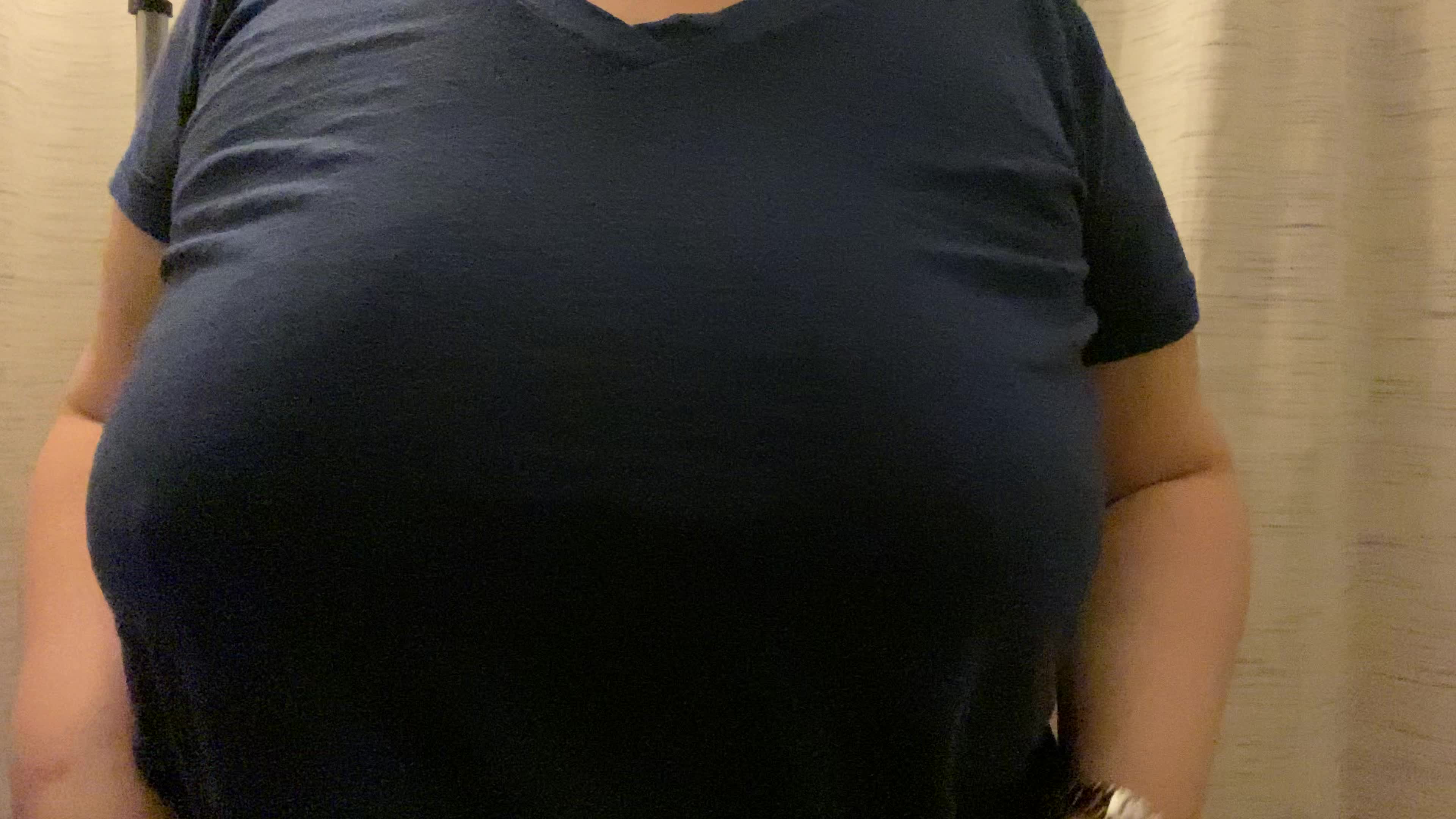 The two bounce titty drop!