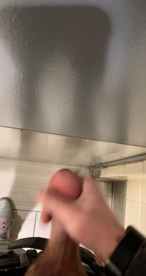 What you doin if you saw me at work? 😶‍🌫️