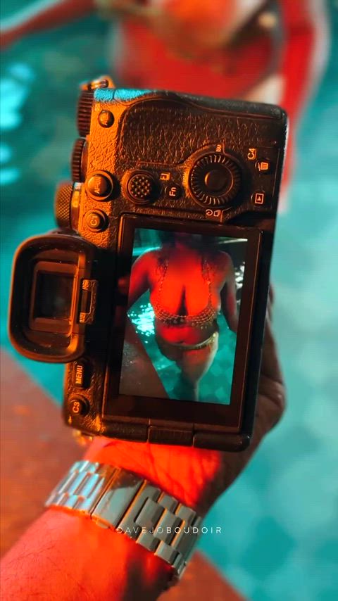 Had an amazing shoot with u/sexyandsuckly. Stay tuned for more !