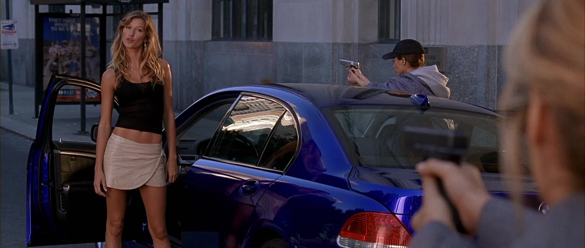 Gisele Bundchen & Jennifer Esposito - Taxi