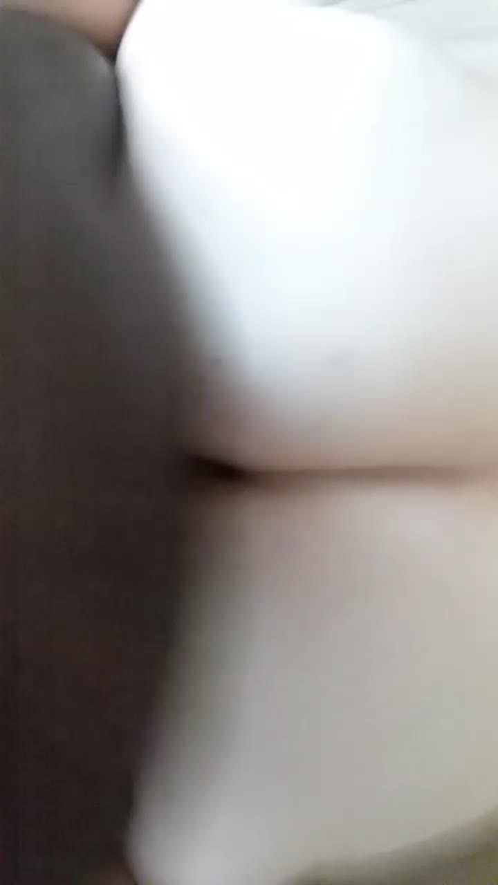 Deep drilling Latina into orgasm