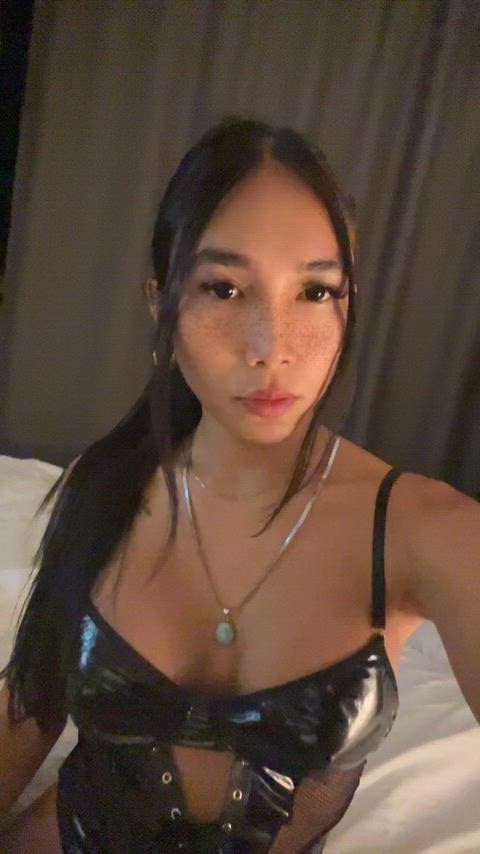 Who wants to suck this tonight?