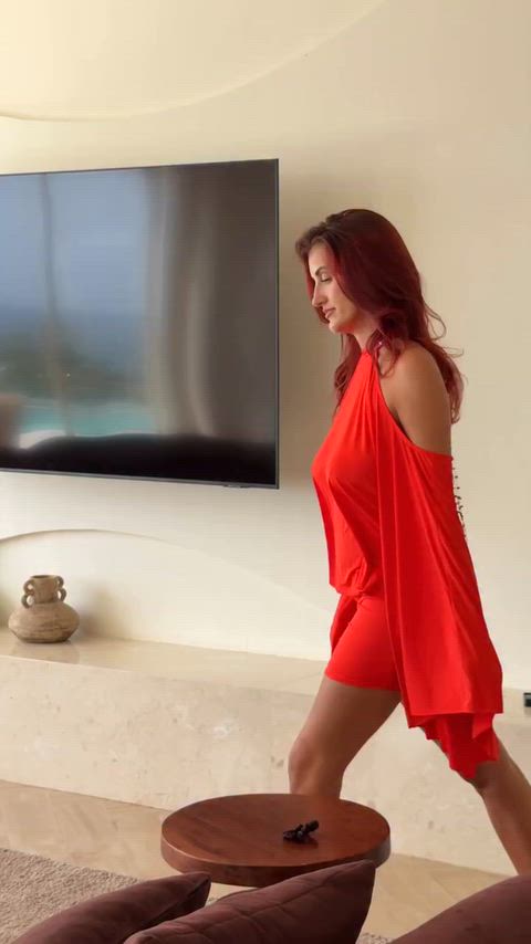 19honeysuckle 24/7 Big Tits Bouncing Tits Curvy OnlyFans Redhead Tits cumslut milfnhoney Porn GIF by vythexia