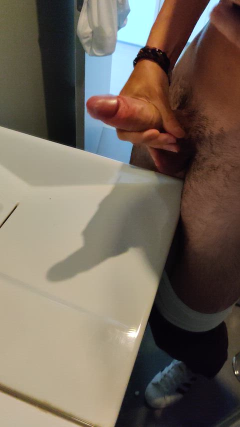 Big load of cum at the office