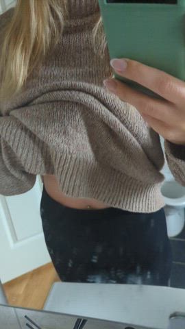 Blonde cutie with sinful needs