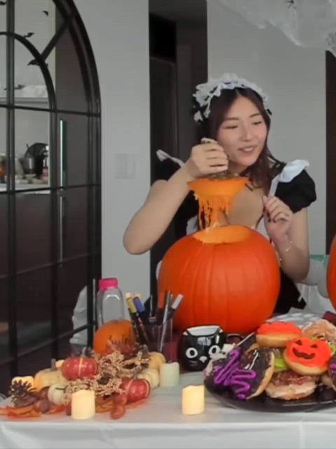 Janet Maid Costume