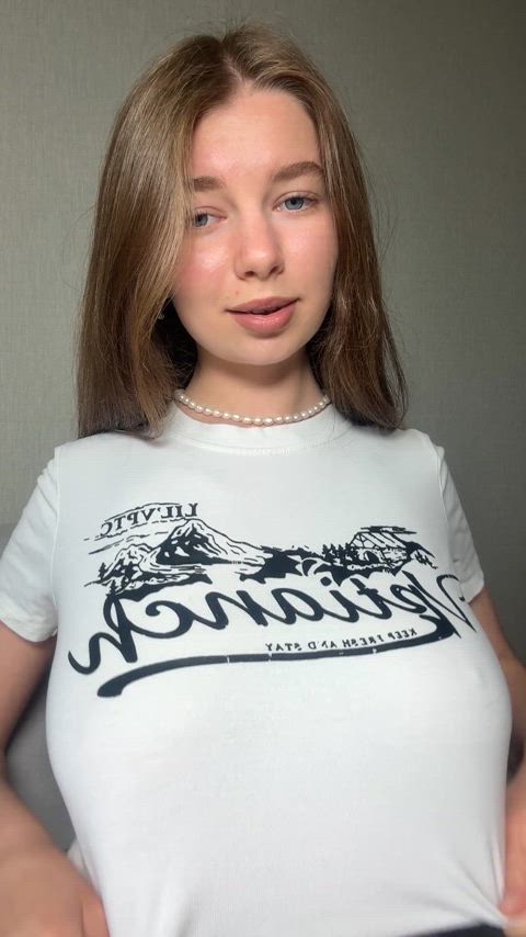 Amateur Big Tits Boobs Cute Natural Tits Teen Tits Porn GIF by alice_only