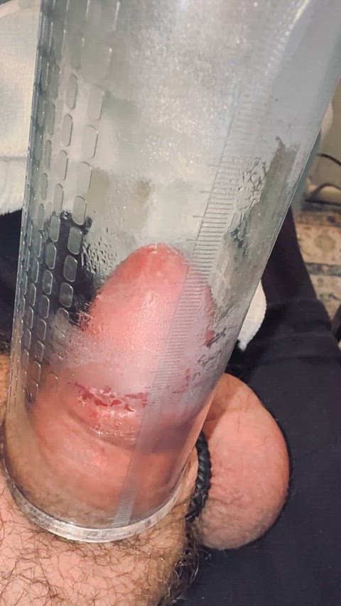 I love pumping my uncut (52)