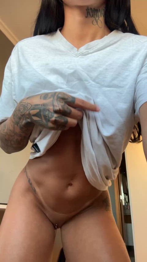 If your inbox is open for my nudes, say yes and check your inbox in 15 mins (no kidding)
