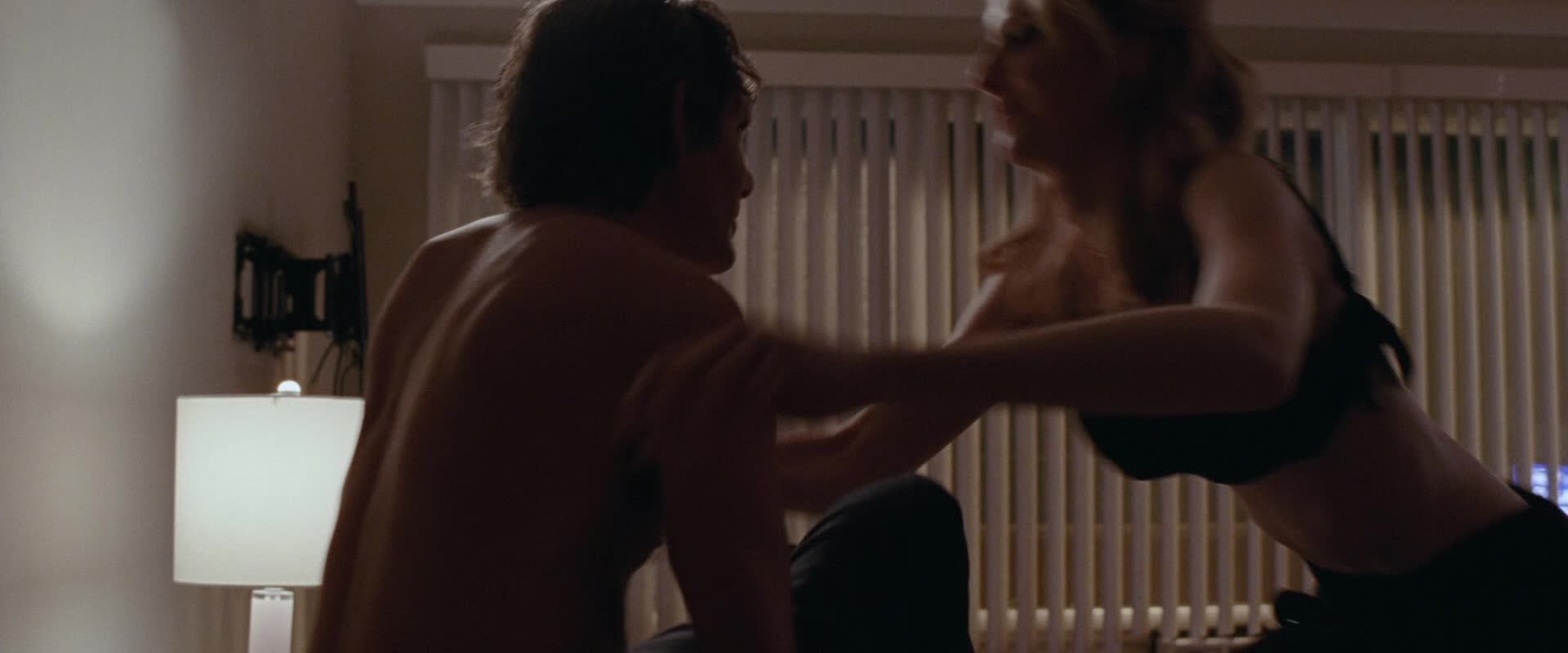 Elizabeth Debicki topless in Widows