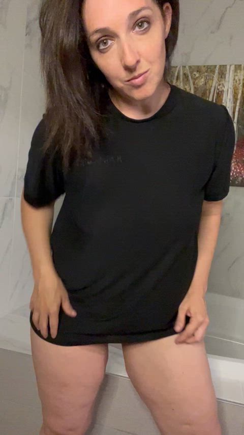 Mommy’s curious…….would you eat or fuck first