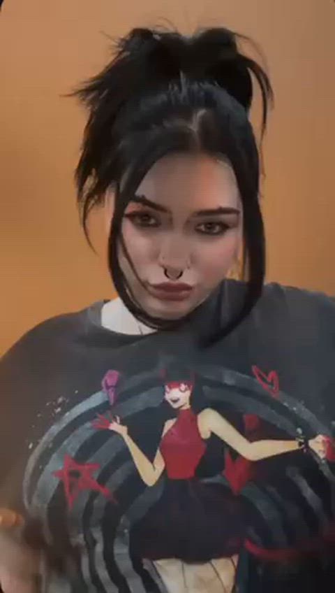 Mommy reveals are the best reveal