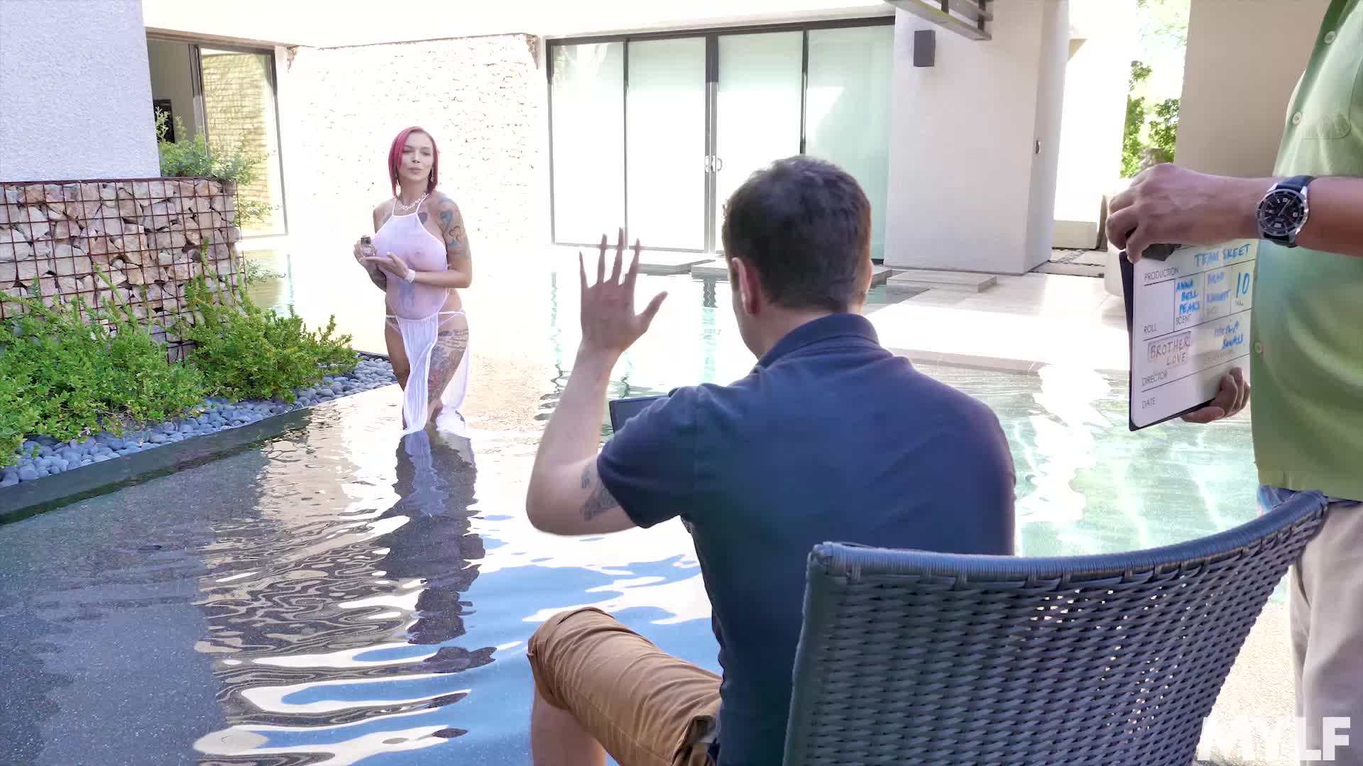 Anna Bell Peaks - The Scent Of MILF