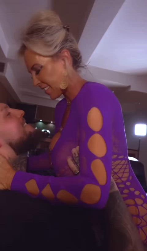 Blurred video preview