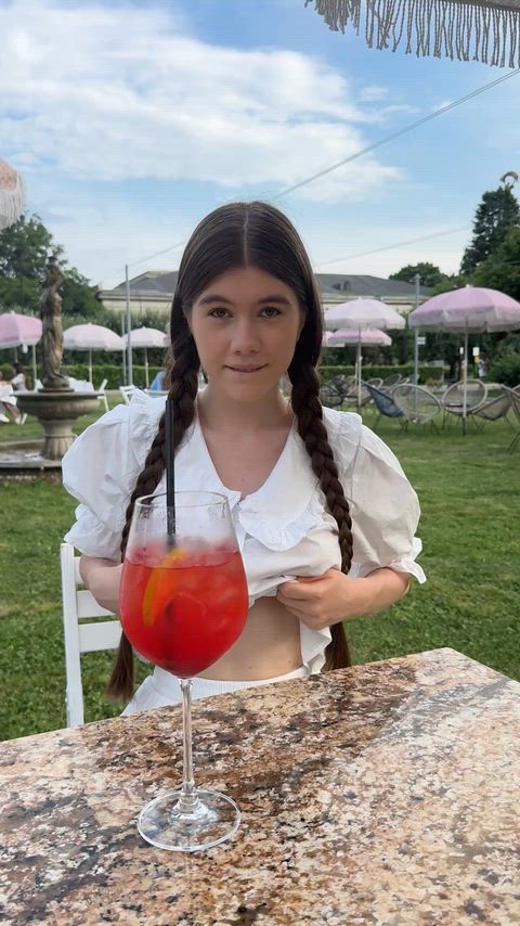 Hi everyone,💝 I'm Marichka 💋, I live in Ukraine and I love dancing and everything that is related to art,😍 I also have my hot blog which you can see here👇 thumbnail