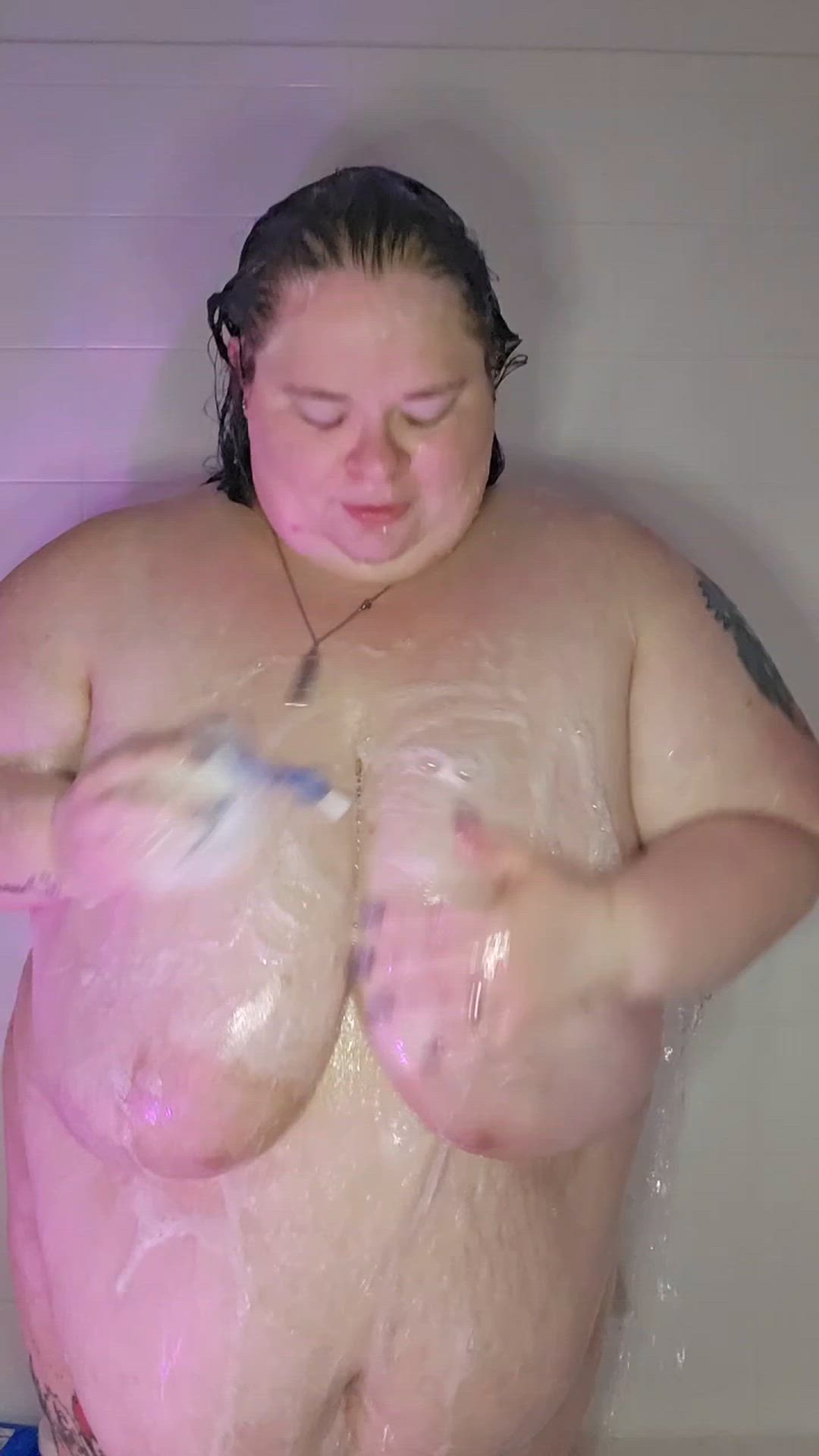 Big Tits, Shower, Tits, amateur-girls