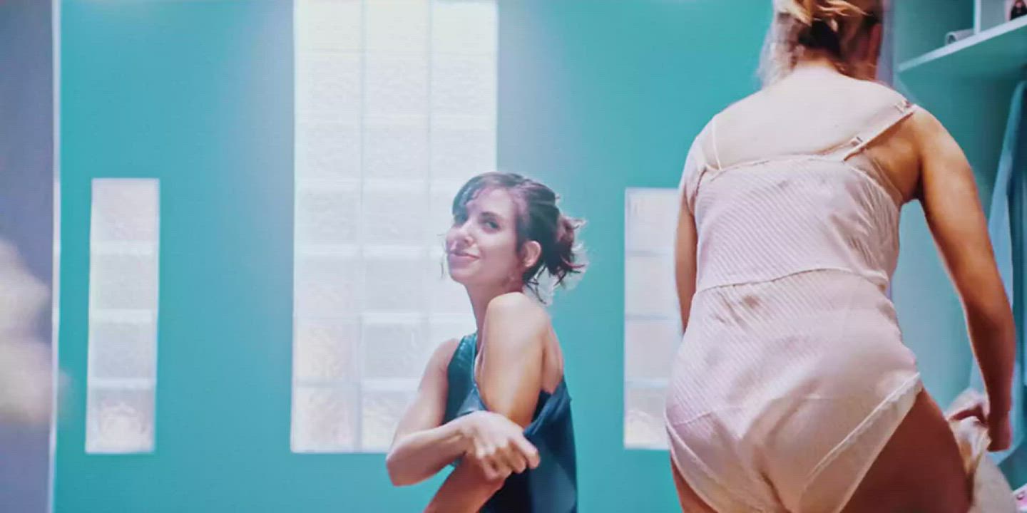 Alison Brie Celebrity Cute Porn GIF by redbledcom