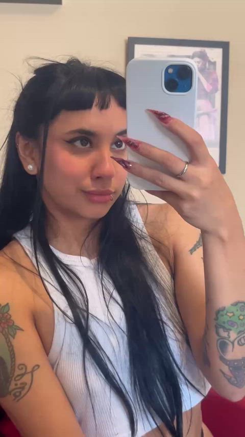 a pretty face like mine is ok but i know how i drive u crazy with my big dick