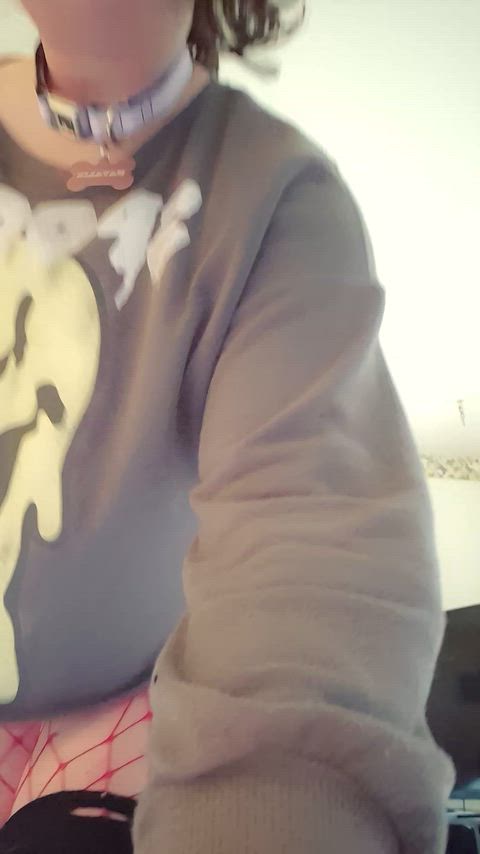 A puppygirl without a dom is like an angel without wings