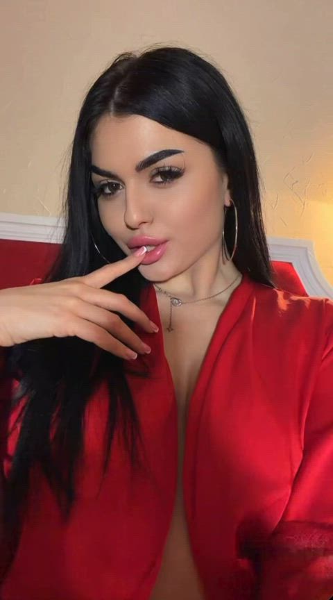 Showing boobs is my favorite thing to do on Reddit