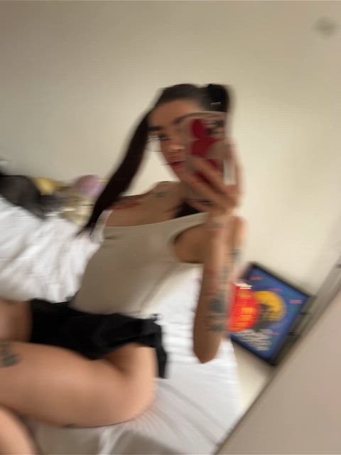 Daddy, do u want to pull this skirt off?